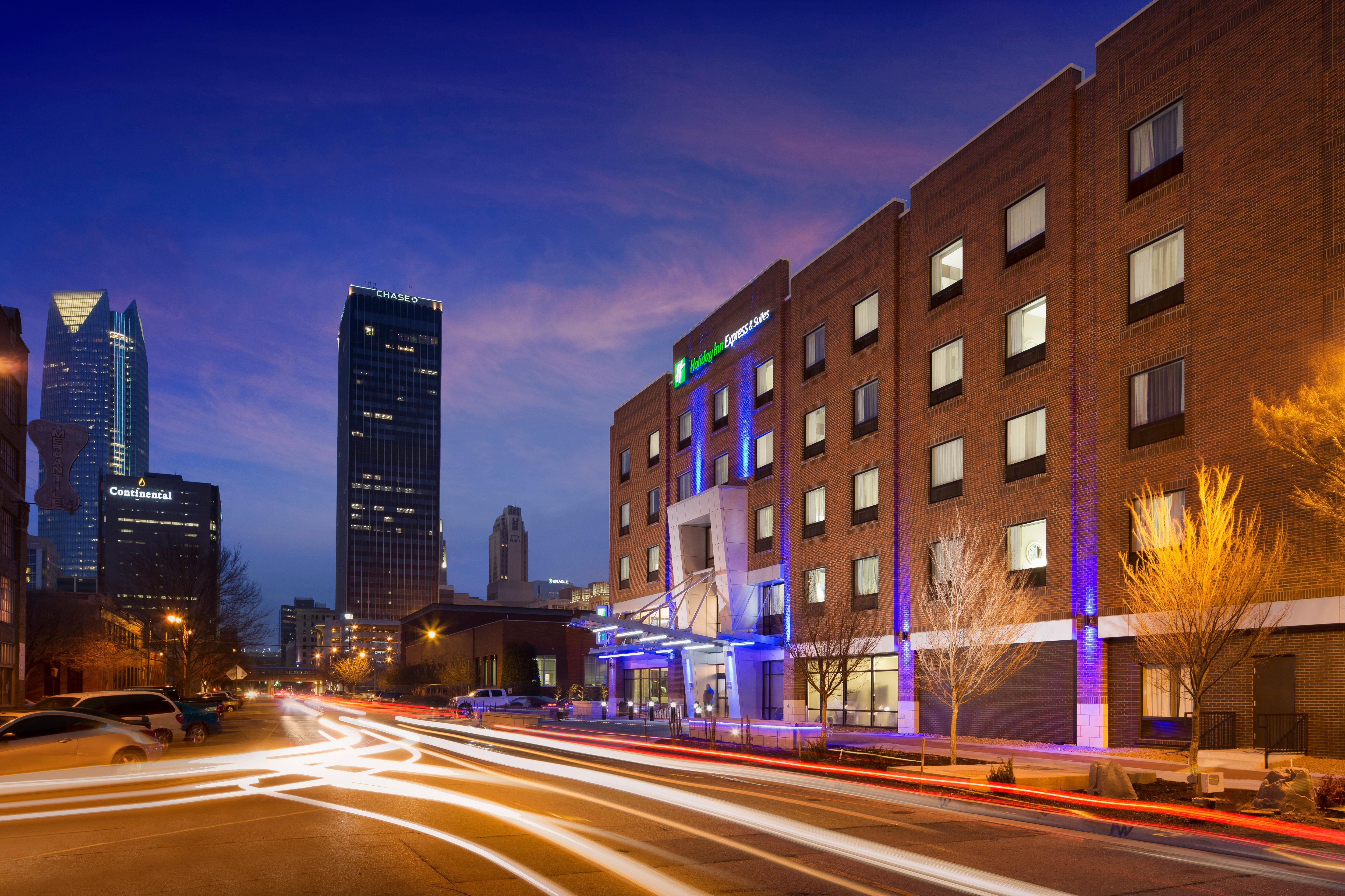 Holiday Inn Express & Suites Oklahoma City Downtown - Bricktown, An Ihg Hotel Exterior photo