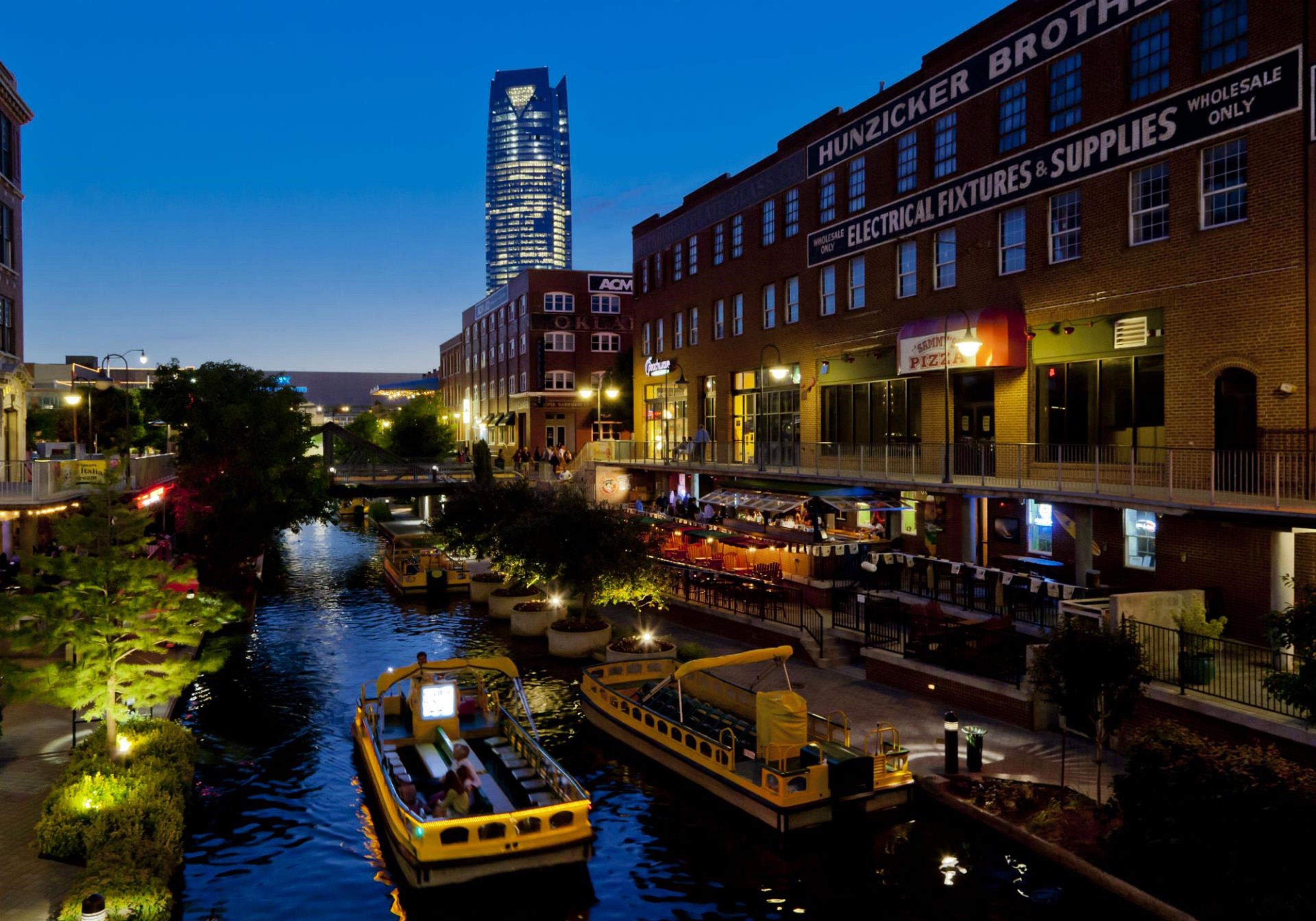 Holiday Inn Express & Suites Oklahoma City Downtown - Bricktown, An Ihg Hotel Exterior photo